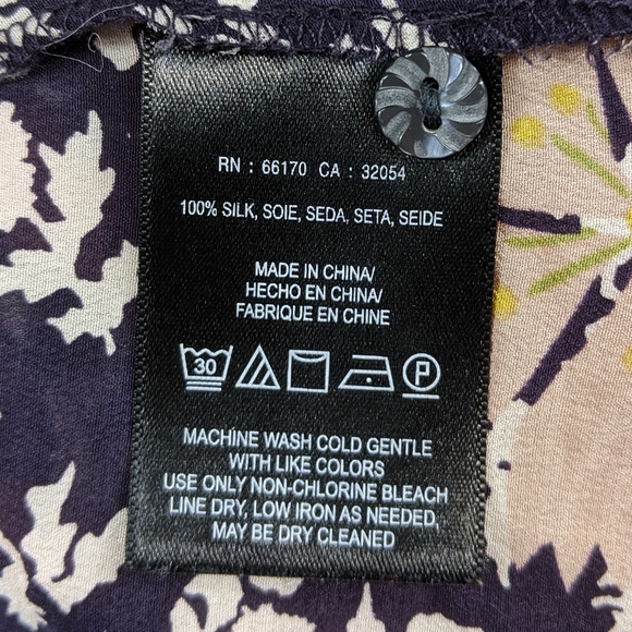 Anthropologie HD in Paris 'Starflower' silk blouse - Picture 5 of 6